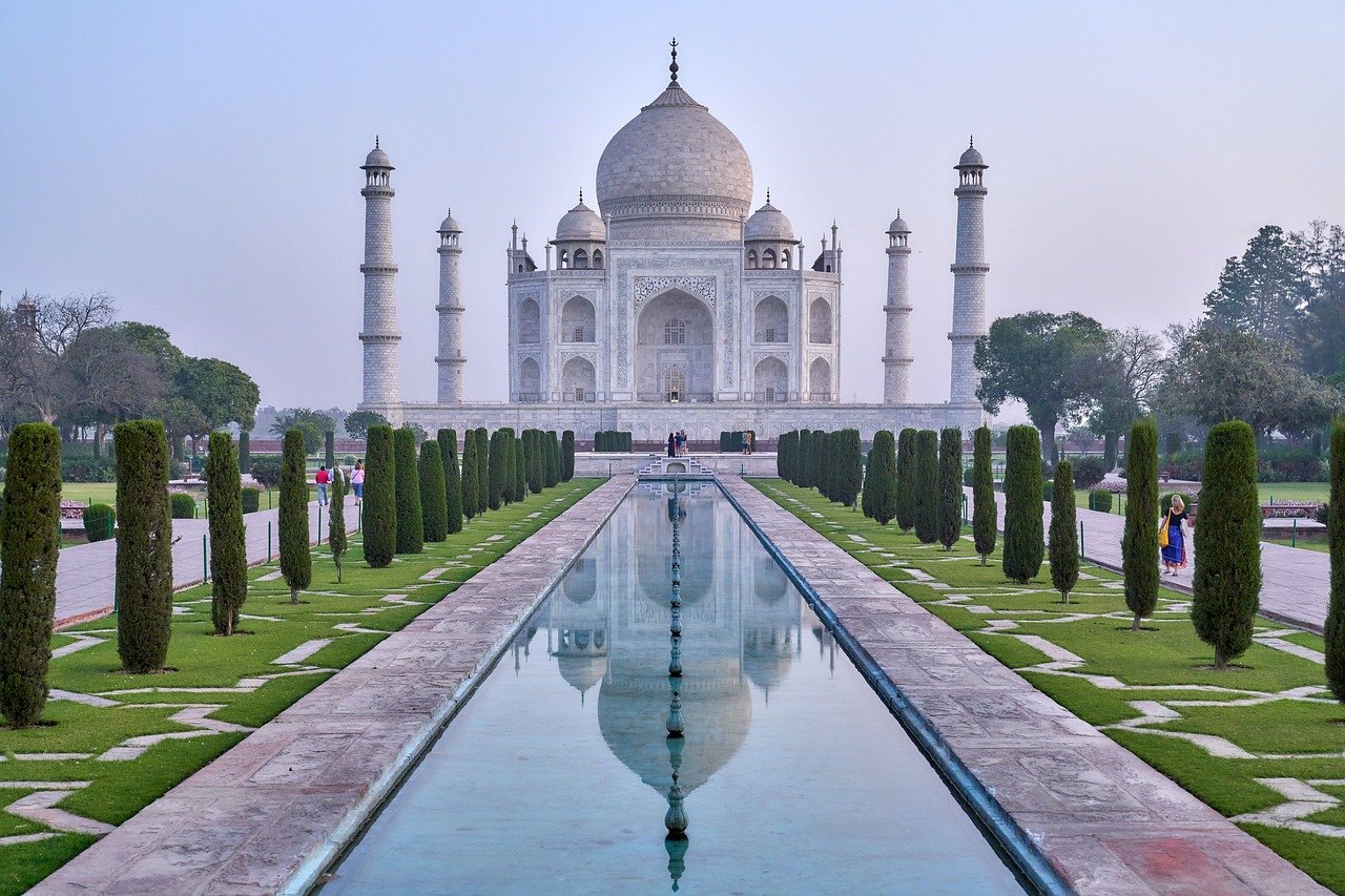 Taj-Mahal